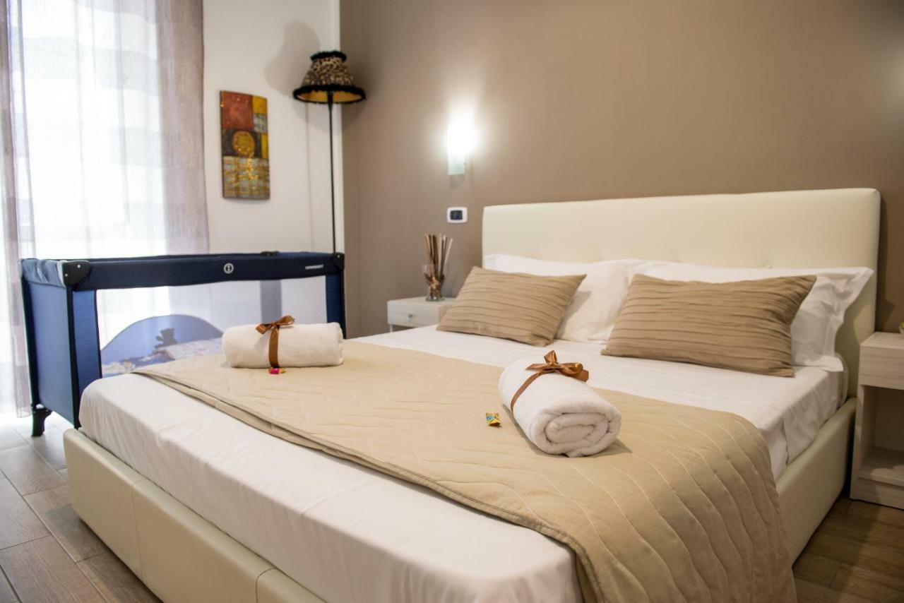 Smeraldo Suite Napoli Bagian luar foto