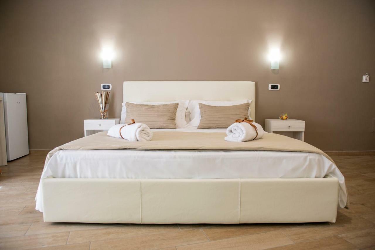 Smeraldo Suite Napoli Bagian luar foto