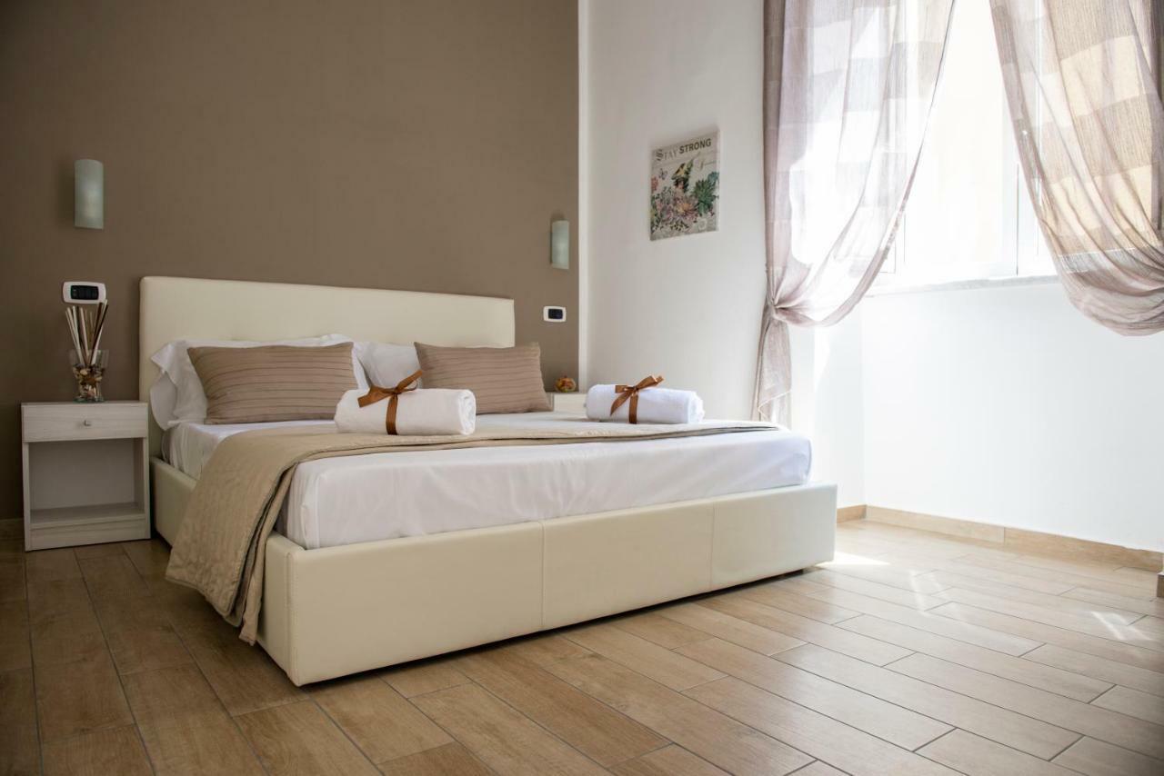 Smeraldo Suite Napoli Bagian luar foto
