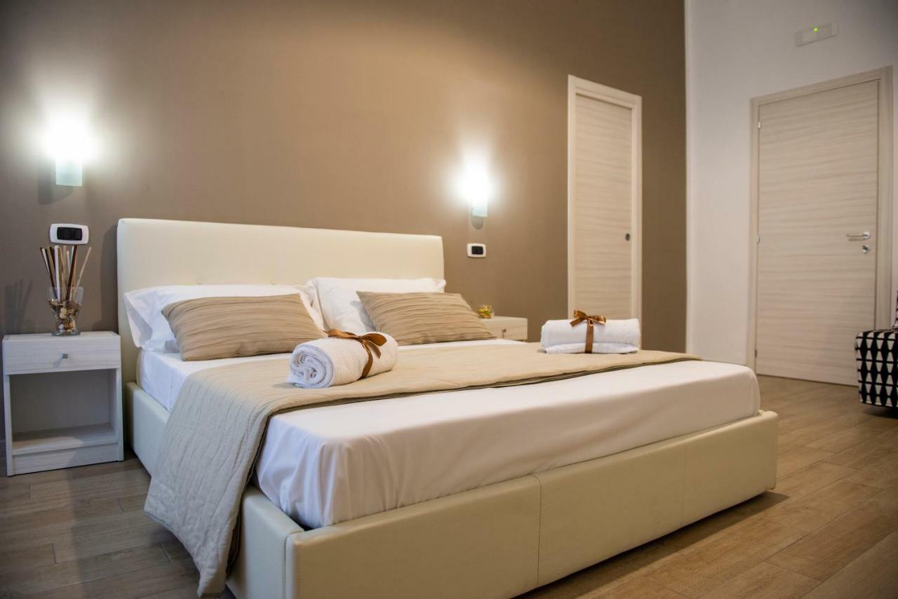 Smeraldo Suite Napoli Bagian luar foto