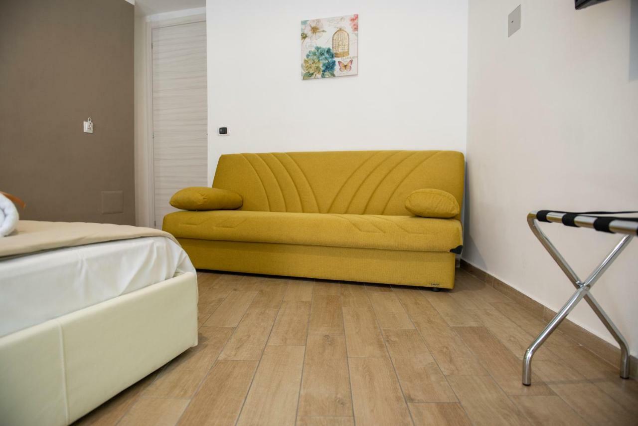 Smeraldo Suite Napoli Bagian luar foto
