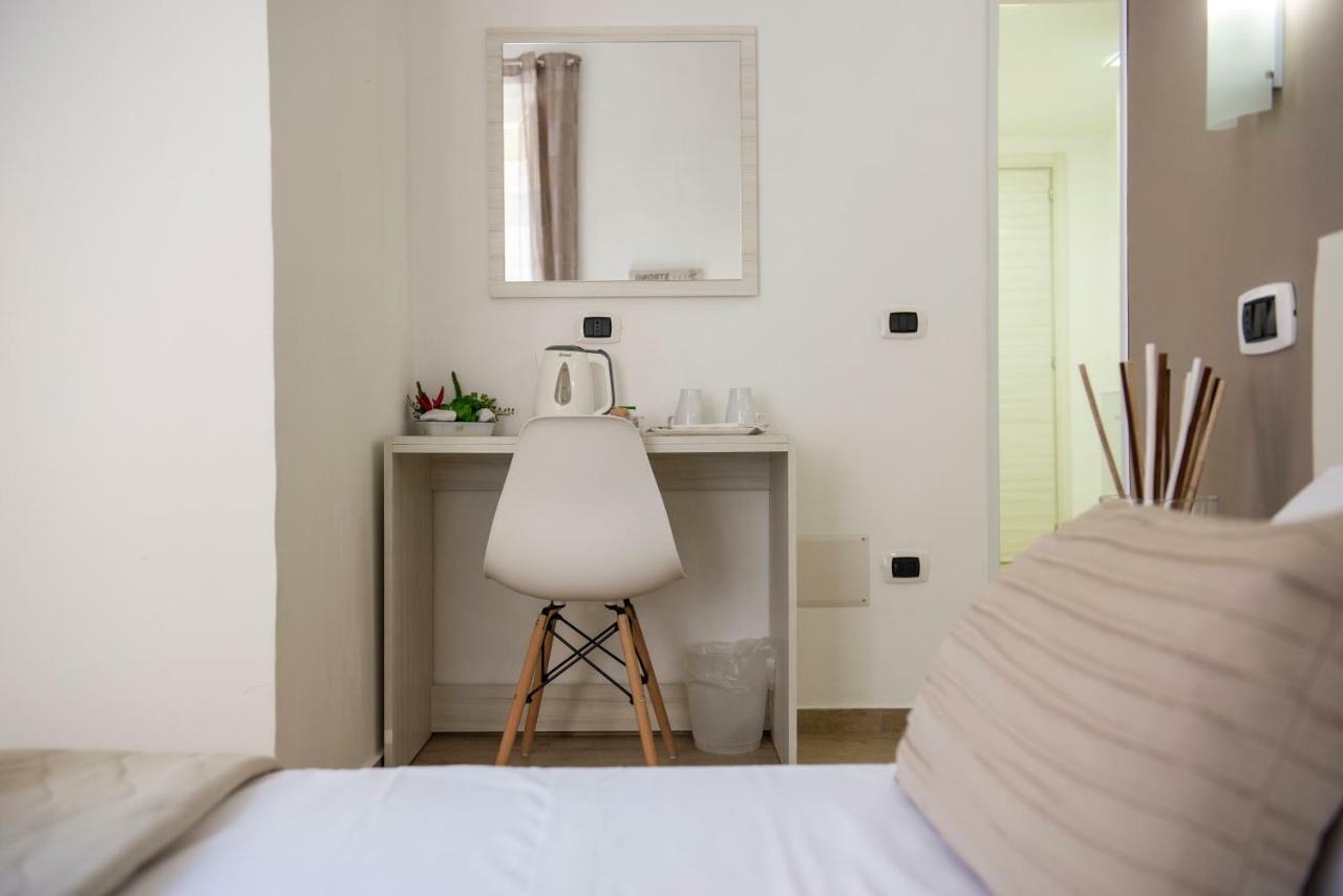 Smeraldo Suite Napoli Bagian luar foto