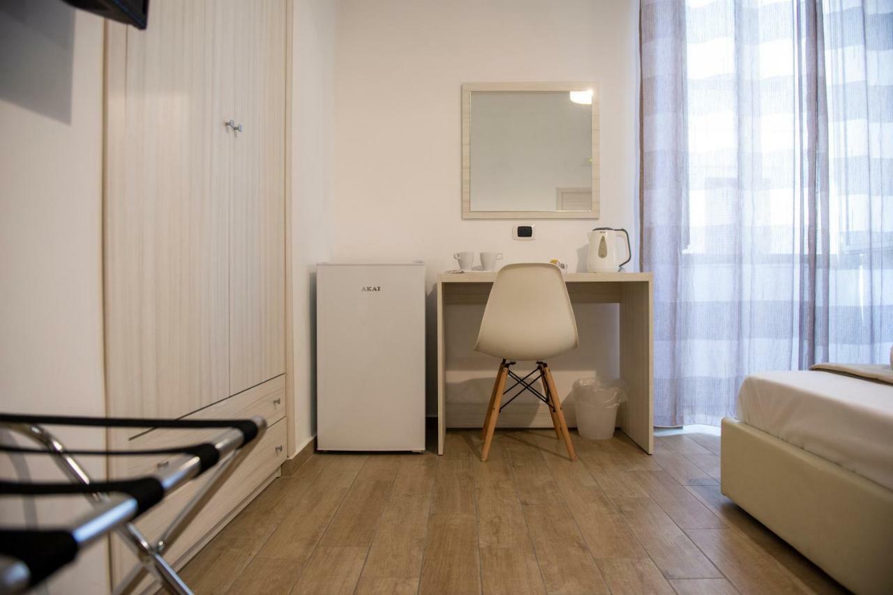 Smeraldo Suite Napoli Bagian luar foto